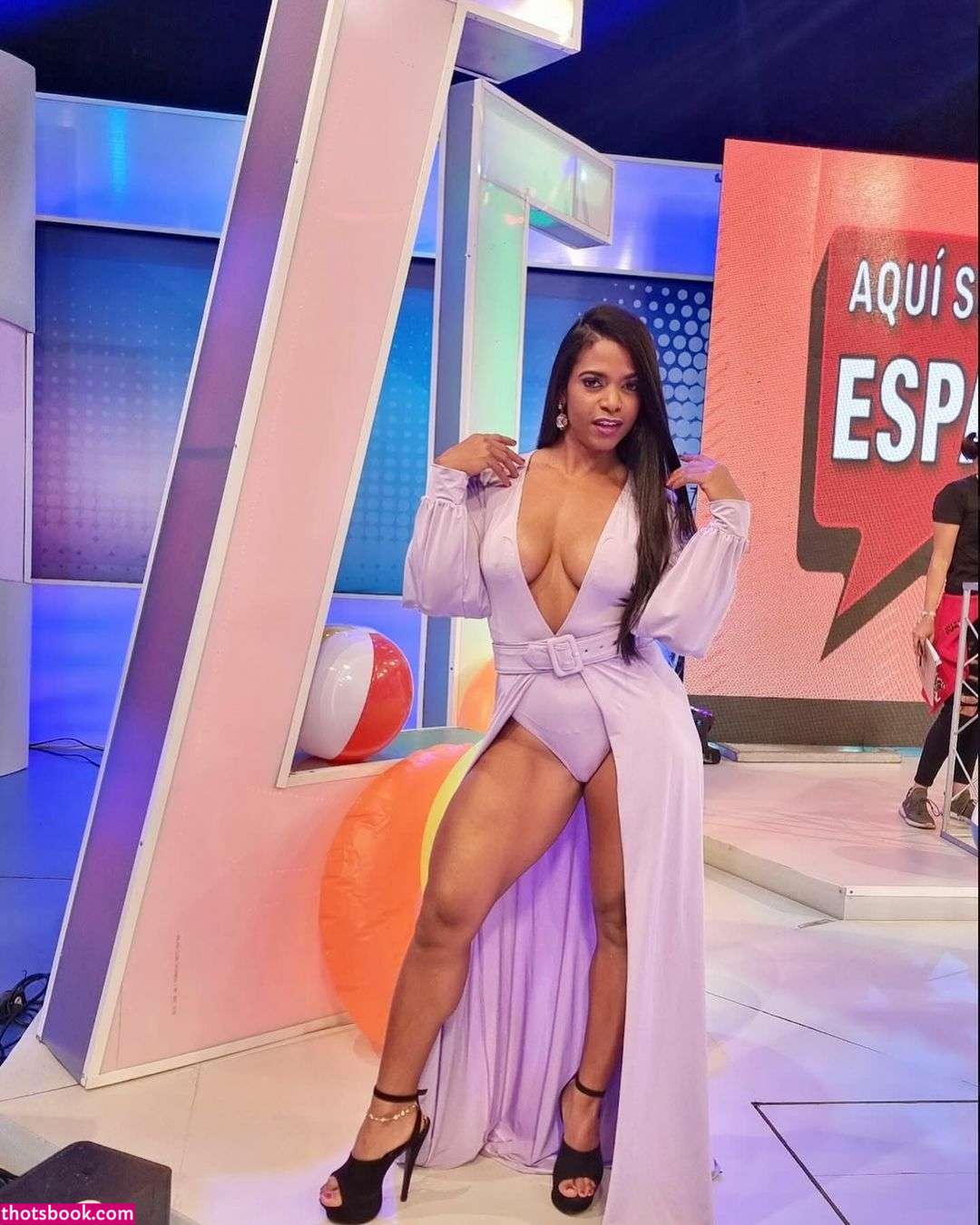 carolinesolano1 Caroline Solano Nude Leaks OnlyFans Photos #1 1438159