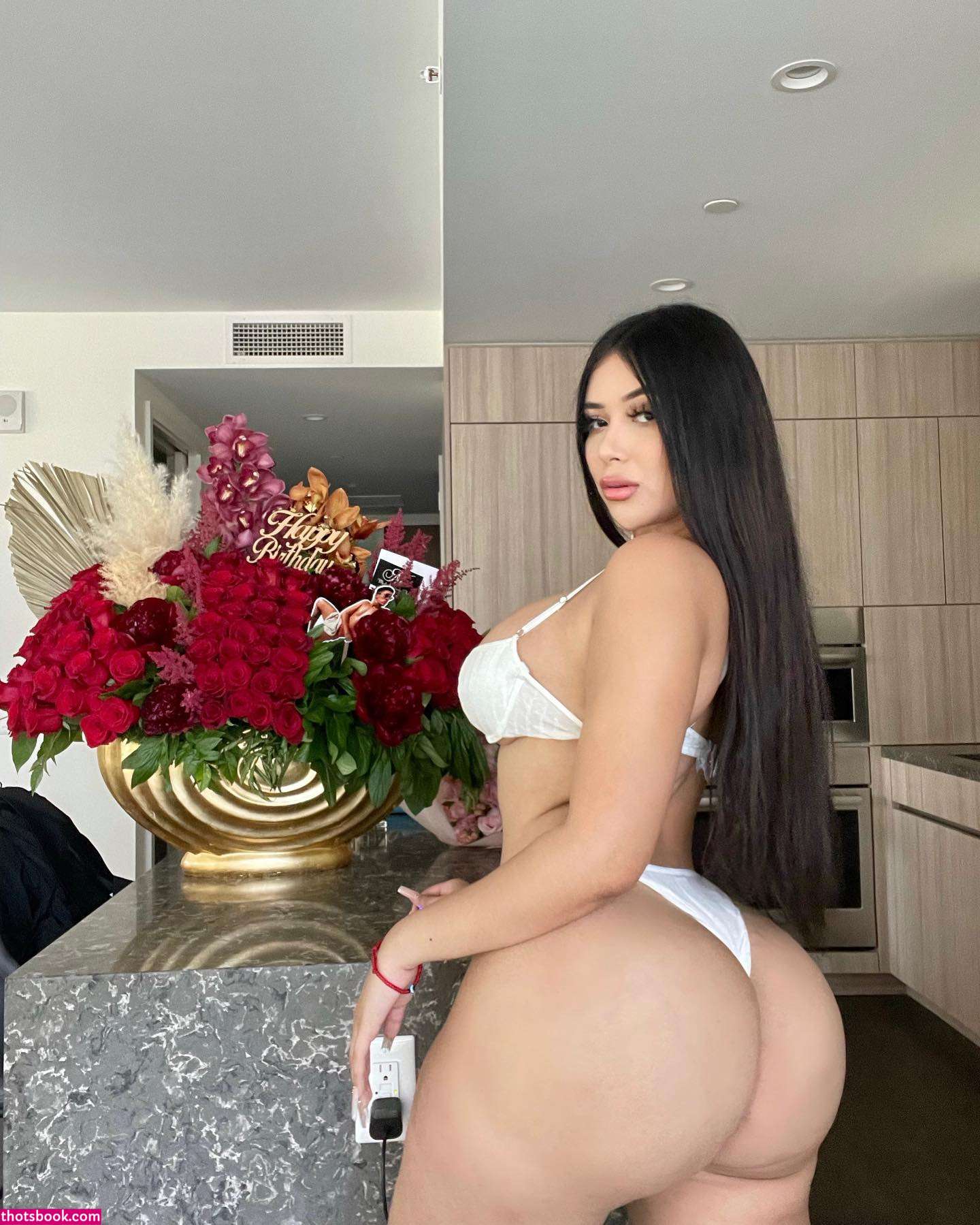 Mcuevaas Melanie Cuevas Nude Leaks OnlyFans Photos #2 1414837