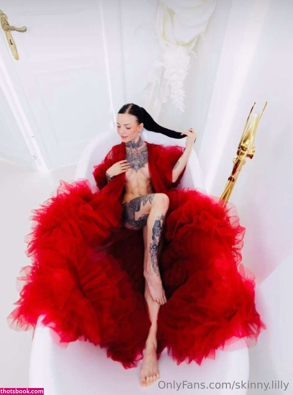 Skinny Lilly Nude Leaks OnlyFans Photos #1 1417349