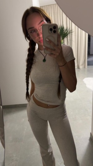 Kia vee kiaveee Nude Leaks OnlyFans Photos #4