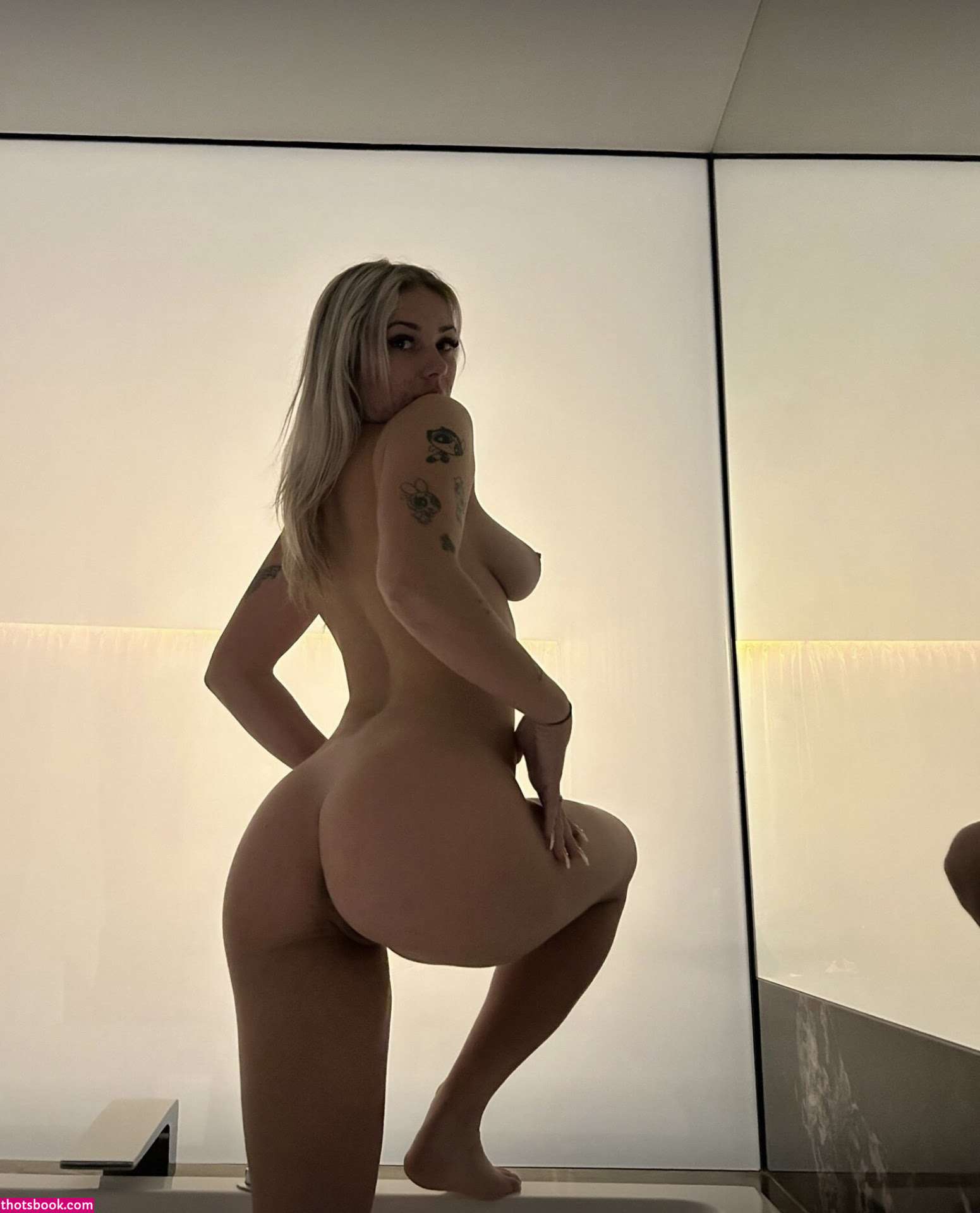 zee mander xx zara mander zeemanderr Nude Leaks OnlyFans Photos #2 1421794