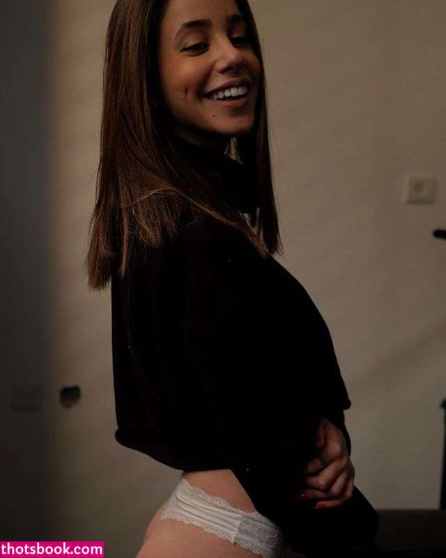 Emuna Zuzut Nude Leaks OnlyFans Photos #4 1450940