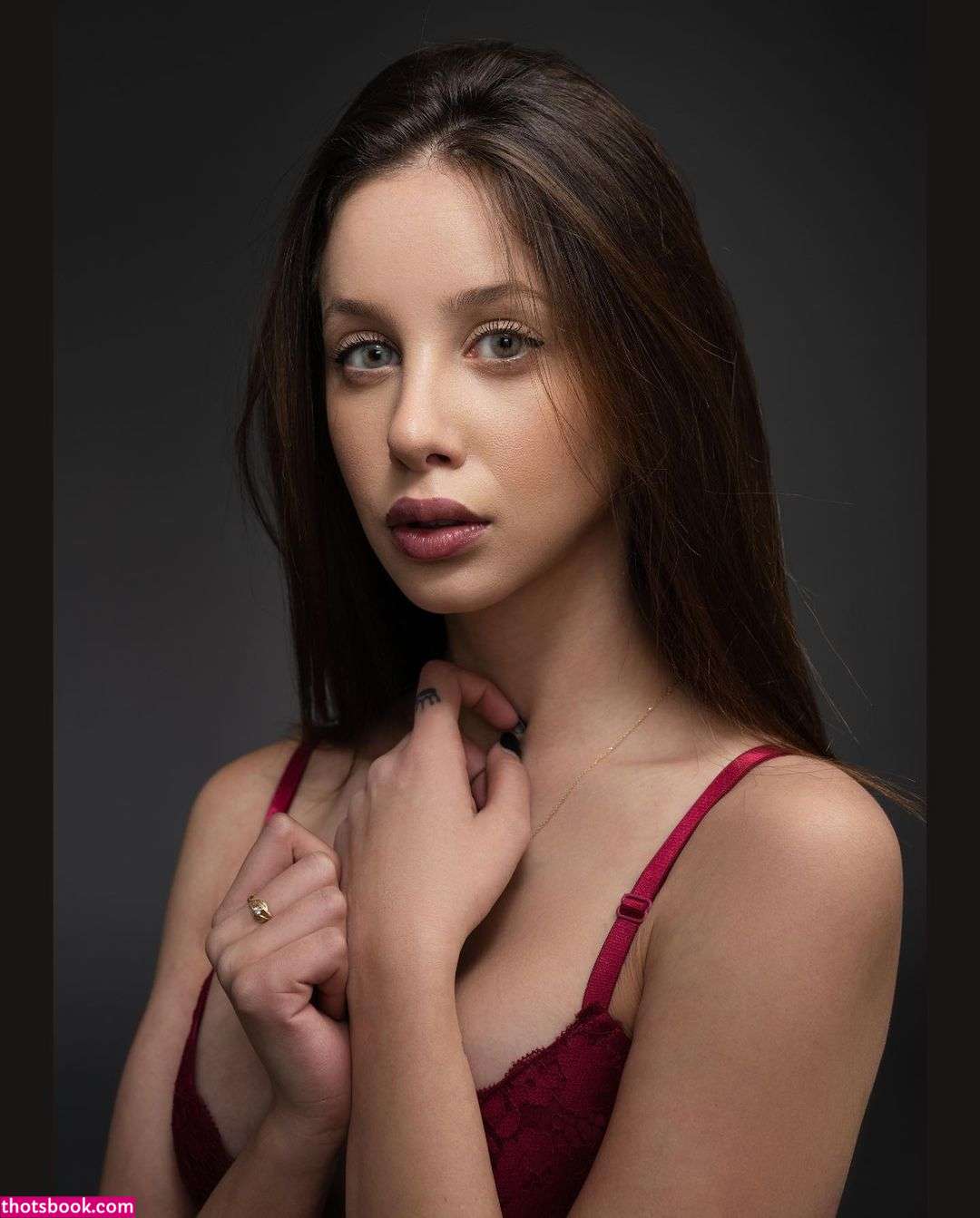 Emuna Zuzut Nude Leaks OnlyFans Photos #5 1450943