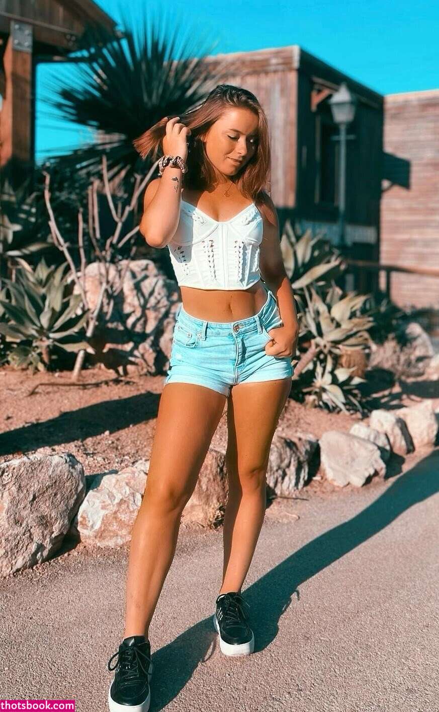 Manon Muccioli Nude Leaks OnlyFans Photos #4 1451459