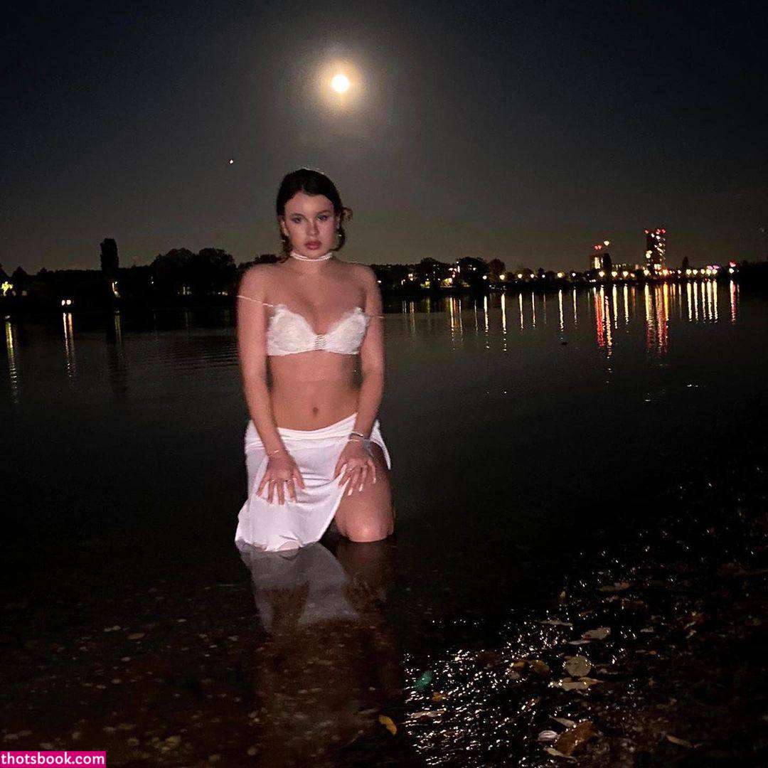 Adrialoo Nude Leaks OnlyFans Photos #2 1431331