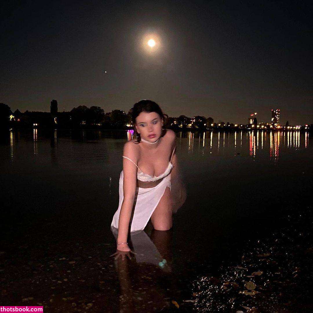 Adrialoo Nude Leaks OnlyFans Photos #2 1431335