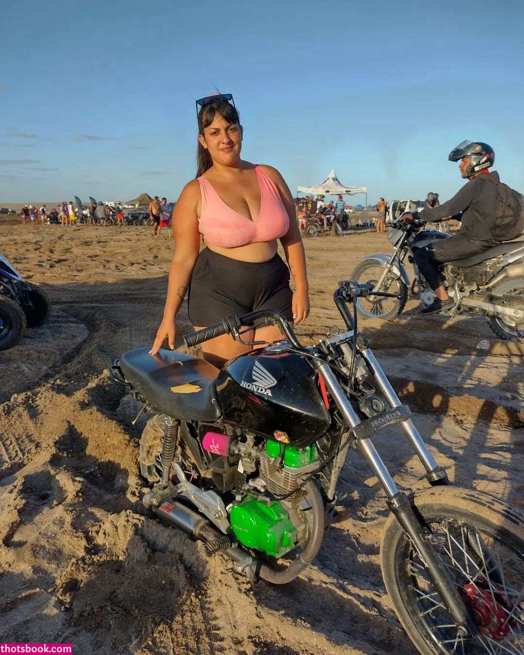 Zoe Gomez zoegomeez1 Nude Leaks OnlyFans Photos #1 1448300