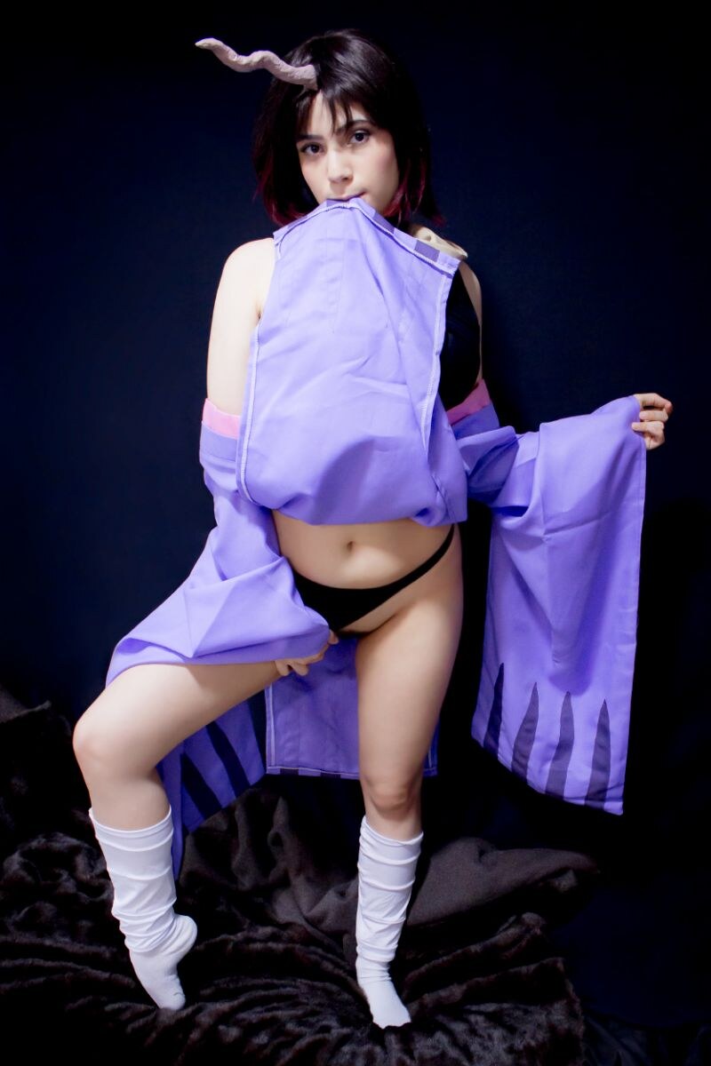 Juka Crasoves - Elma 10142