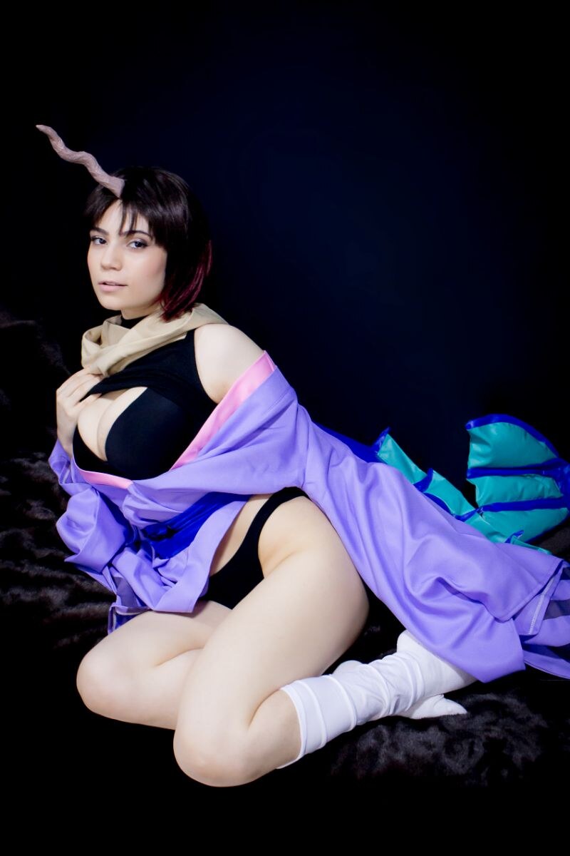 Juka Crasoves - Elma 10146