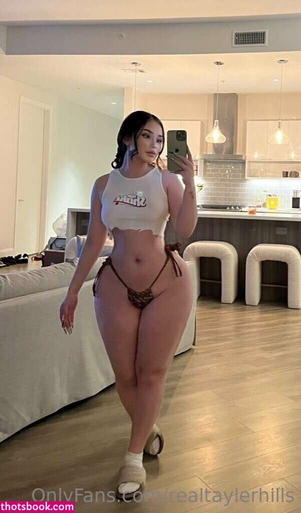 Tayler Hills Photos #2 139816