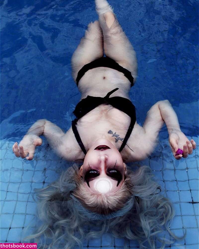 Nina Pessi Photos #1 143669