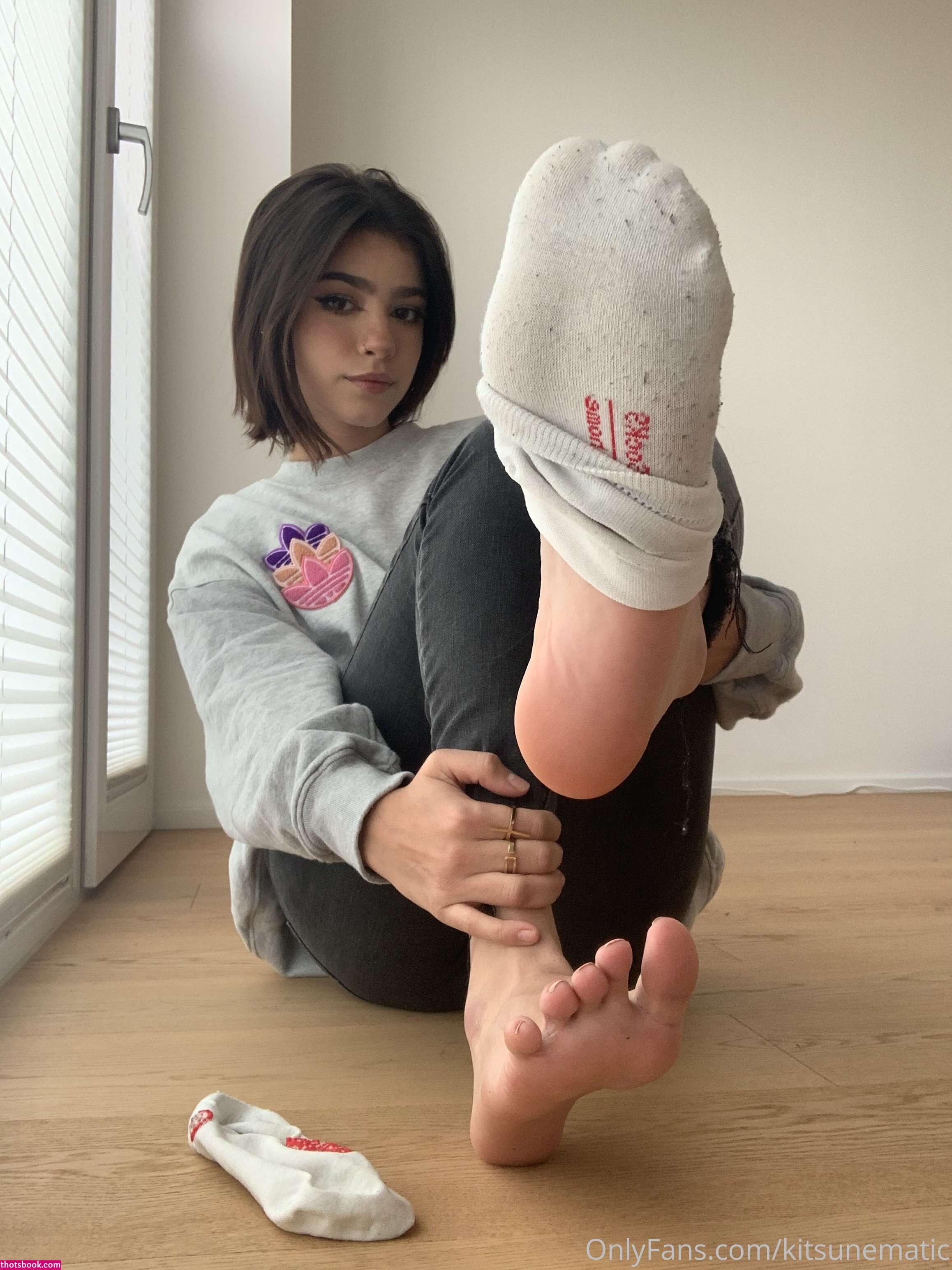 KitsuneMatic adestoesx Photos #2 142042