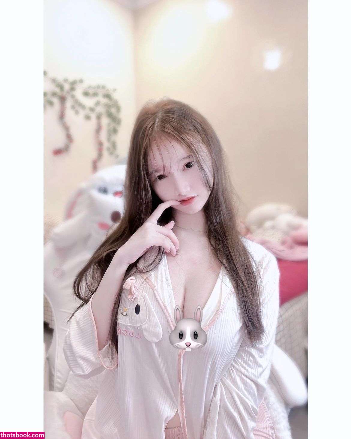 Arachuu Nude Photos #5 477770