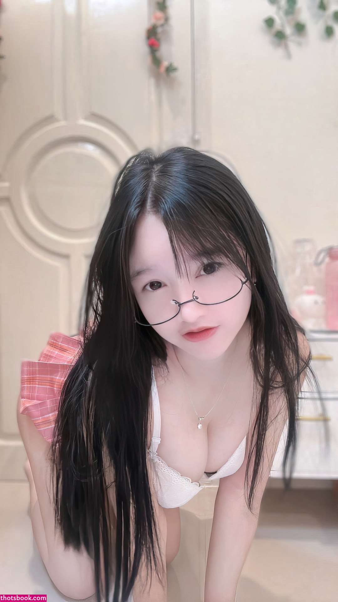 Arachuu Nude Photos #6 477783