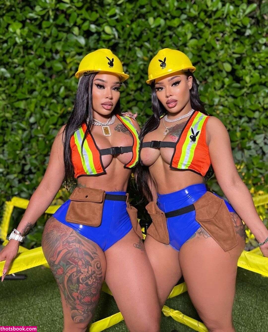 Double Dose Twins Nude OnlyFans Photos #4 484301