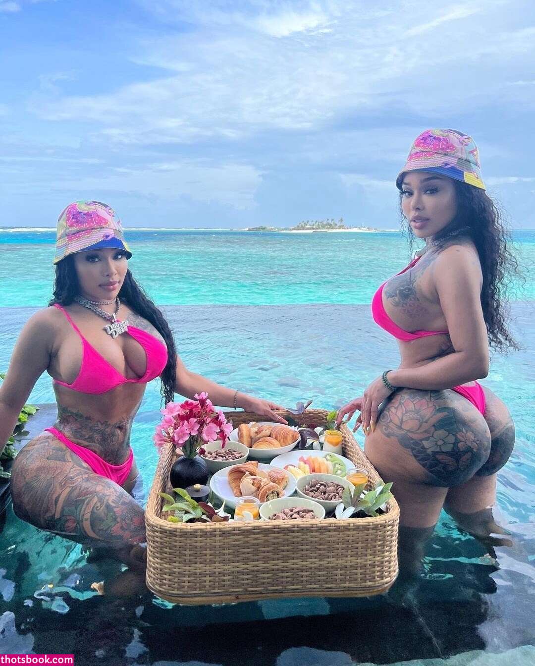 Double Dose Twins Nude OnlyFans Photos #8 485624