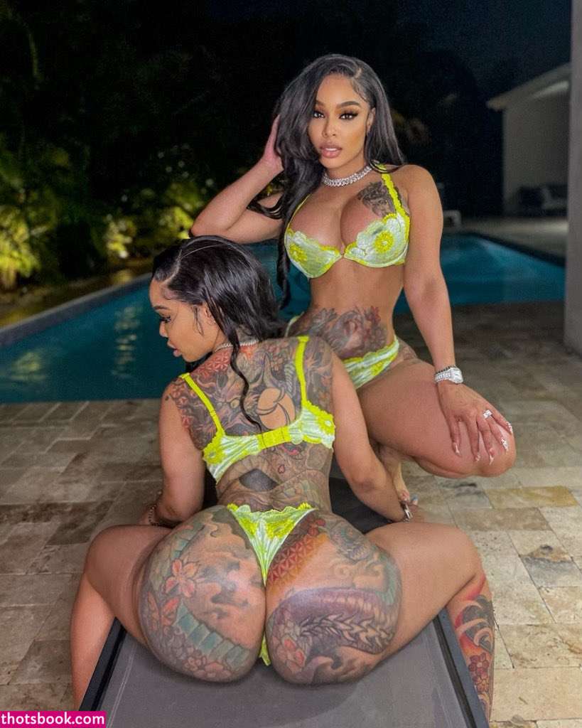 Double Dose Twins Nude OnlyFans Photos #10 485633