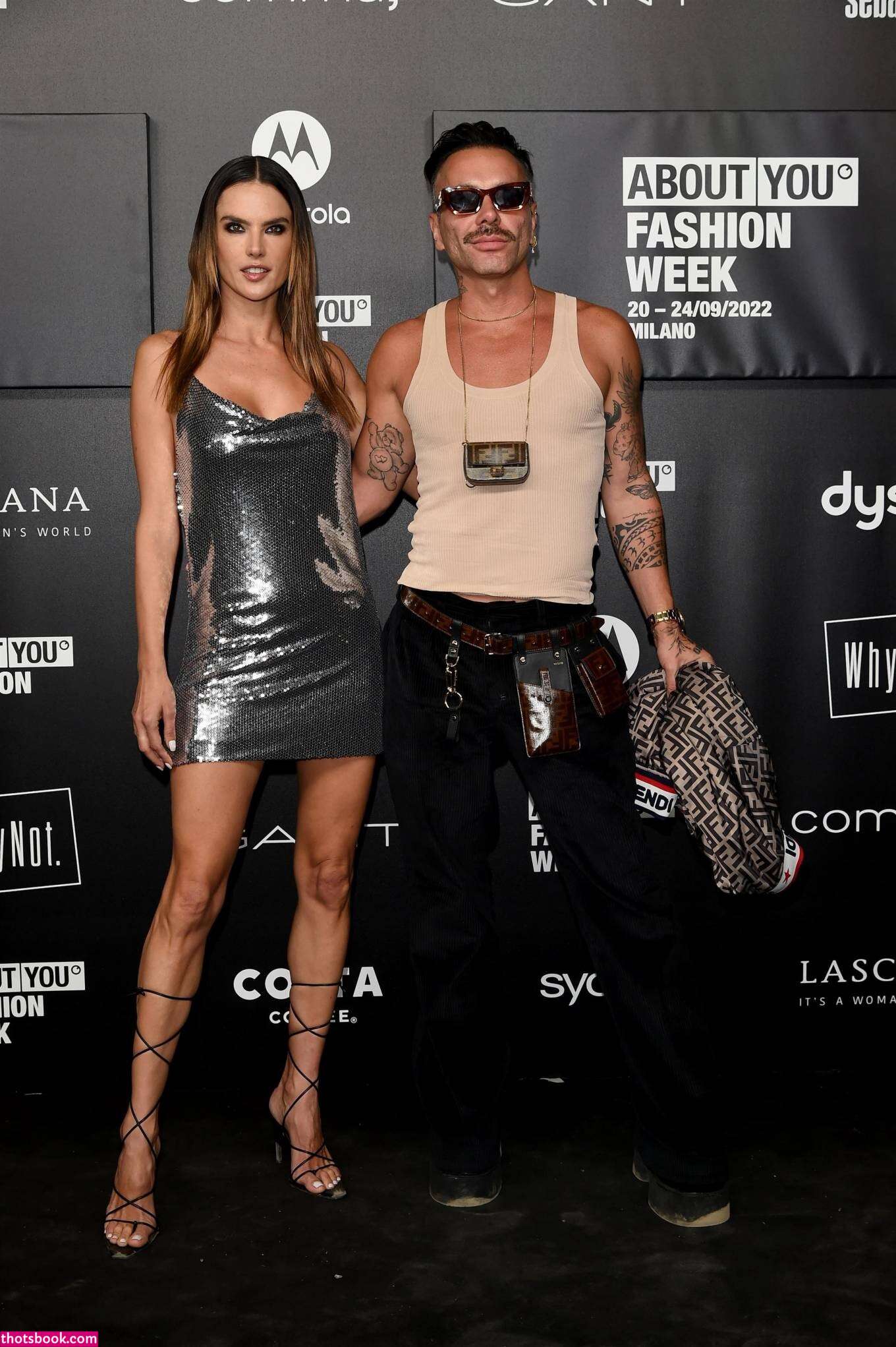 Alessandra Ambrosio Nude OnlyFans Photos #1 517117