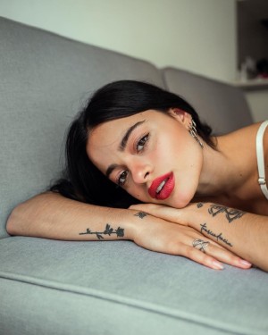 Juli Savioli Nude OnlyFans Photos #3