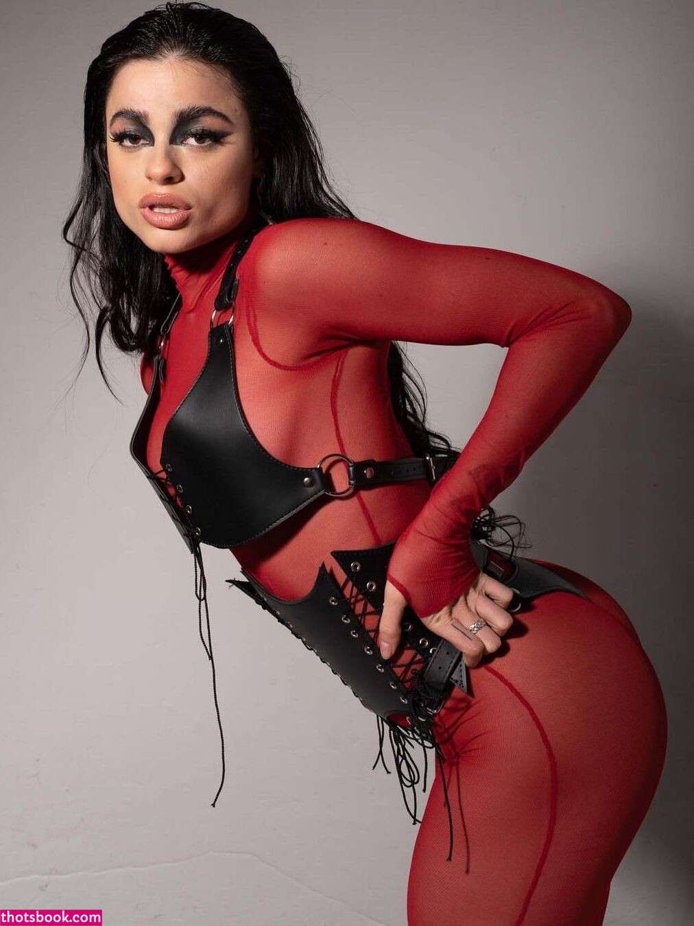 Juli Savioli Nude OnlyFans Photos #9 473538