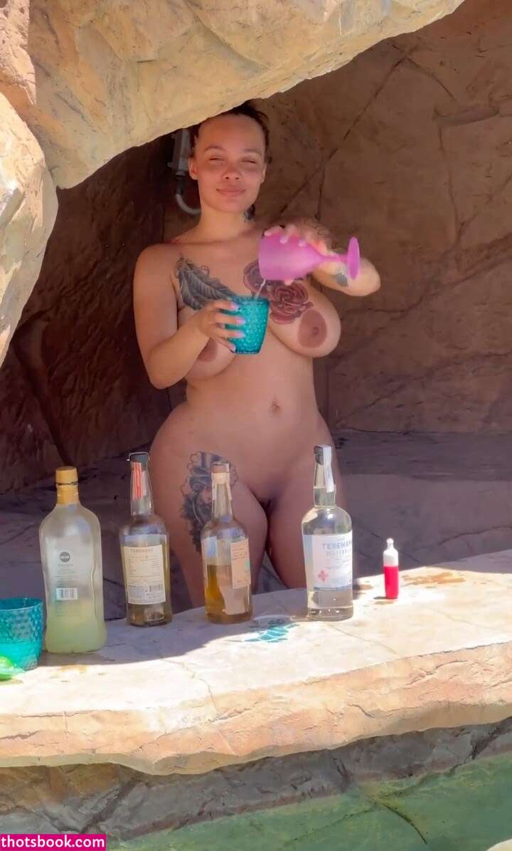 Sara Gold iamsaragold Nude OnlyFans Photos #5 520994