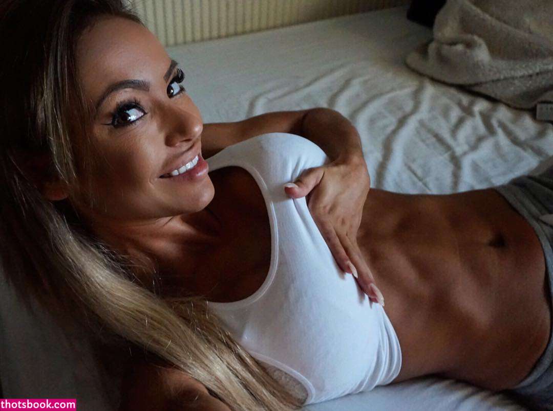 Anniek Van Kuelen Nude OnlyFans Photos #9 474996