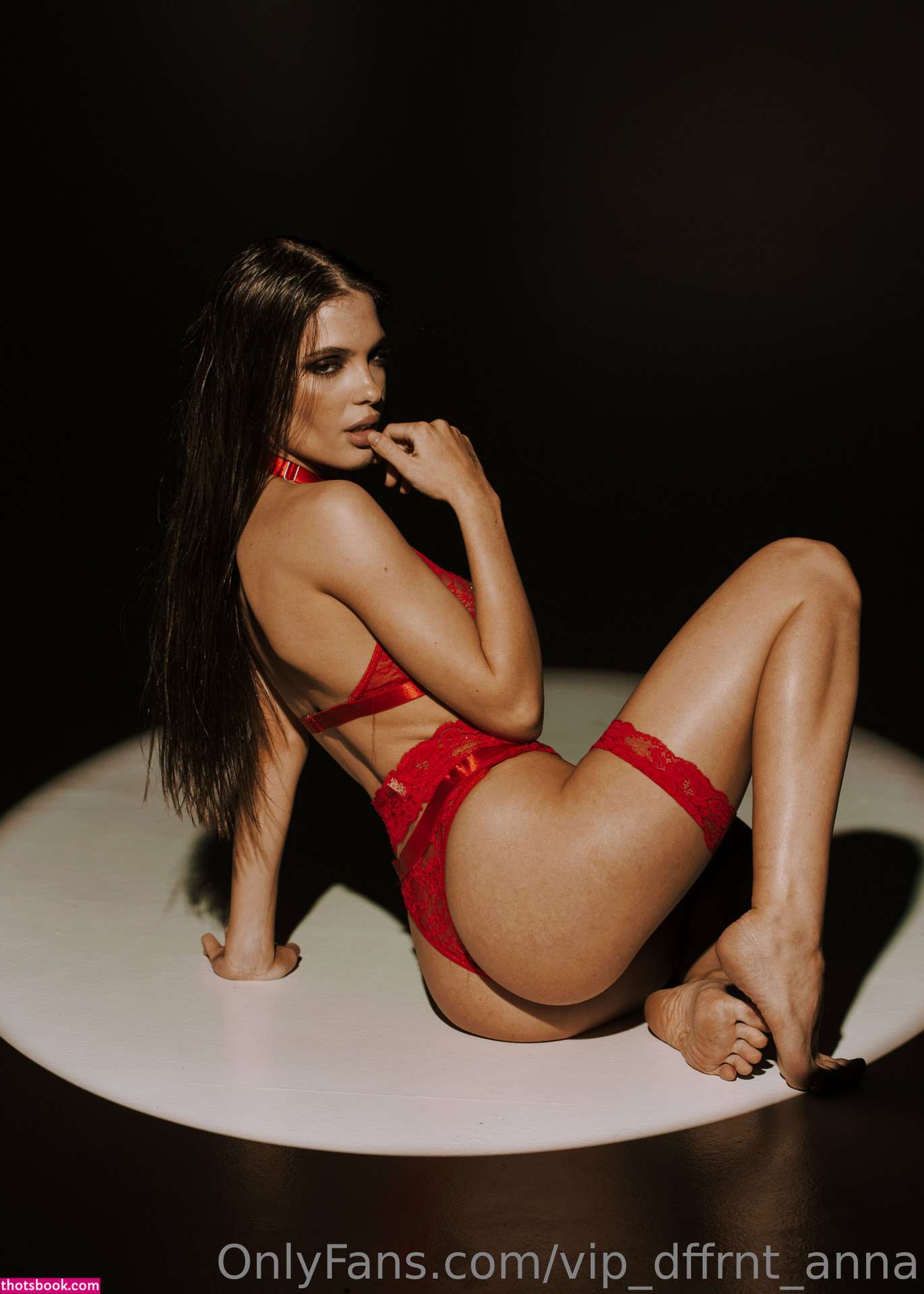 dffrnt anna Anna Penzes Nude Leaks OnlyFans Photos #1 1334372