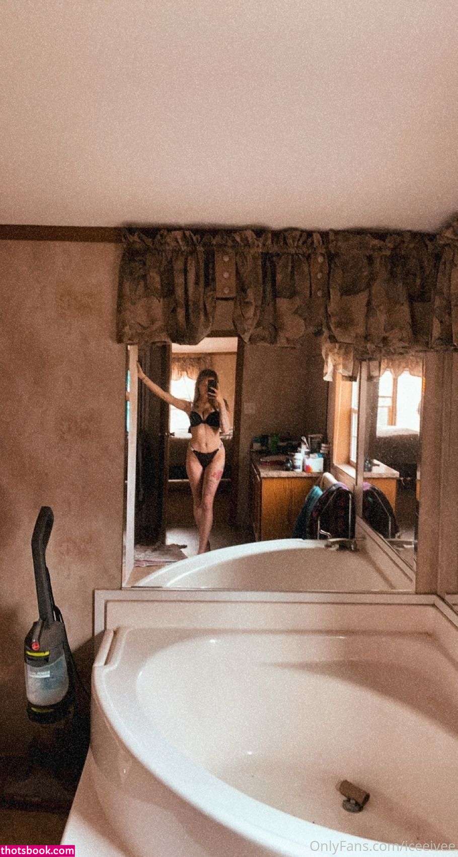 Ivy chambers Nude Leaks OnlyFans Photos #1 1334432