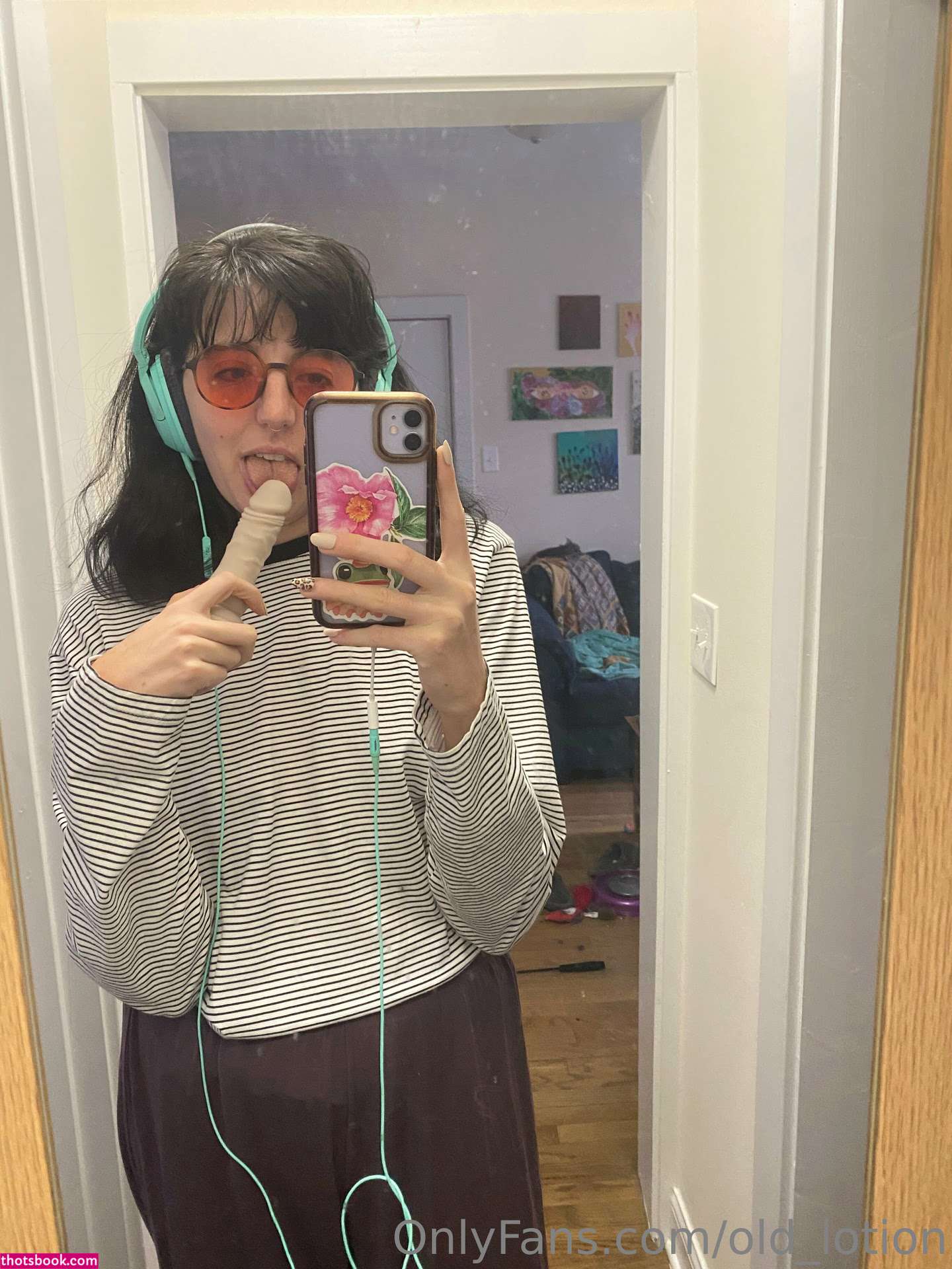 Old lotion Nude Leaks OnlyFans Photos #7 1391311