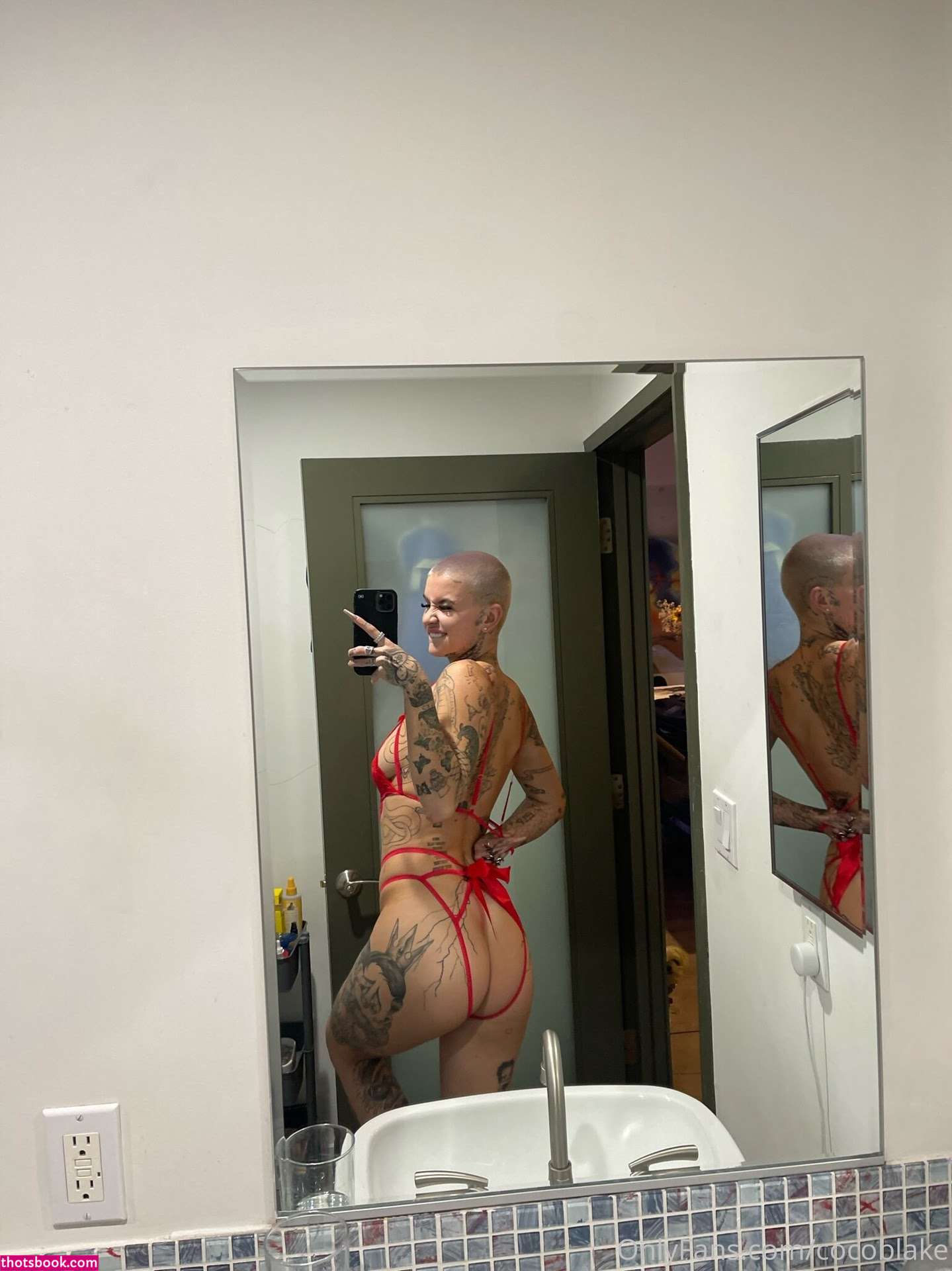 Coco Blake Nude Leaks OnlyFans Photos #9 1393058
