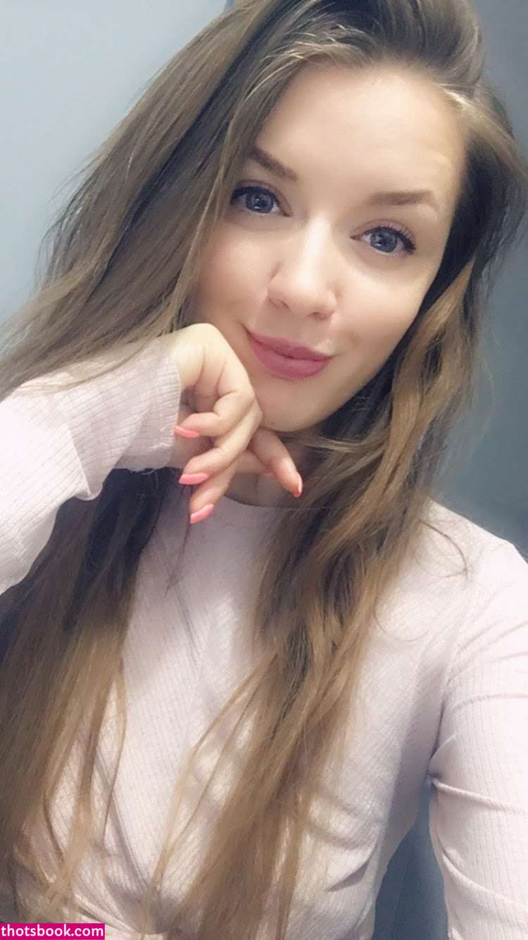 mirbee mirella mirbeemfc Nude Leaks OnlyFans Photos #2 1336248