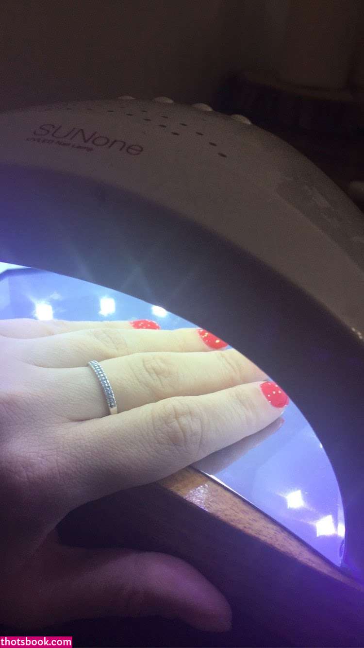 mirbee mirella mirbeemfc Nude Leaks OnlyFans Photos #3 1336253