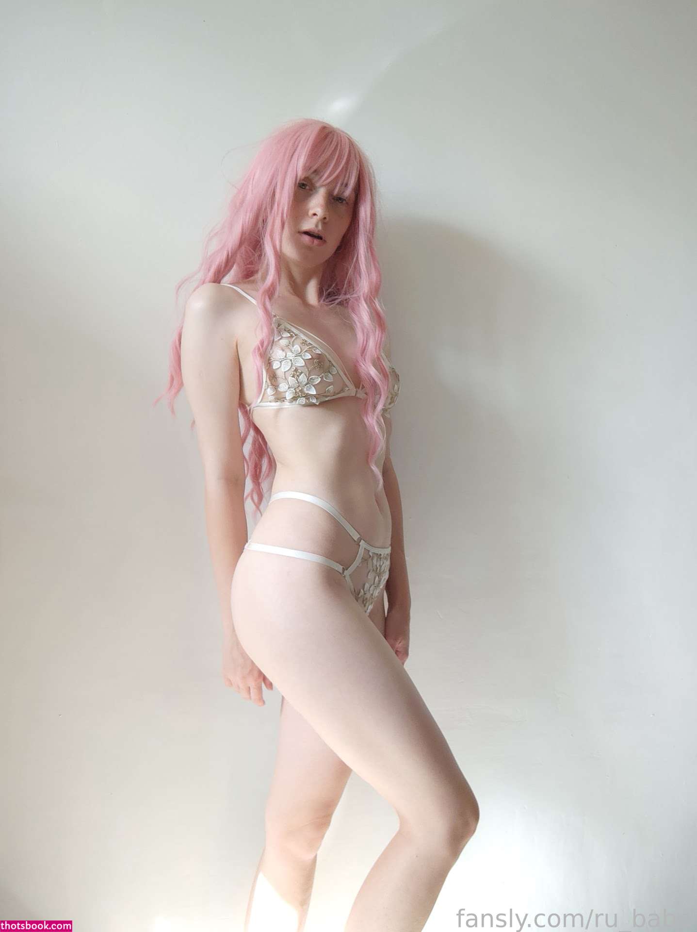 Ru babe Nude Leaks OnlyFans Photos #15 1333850