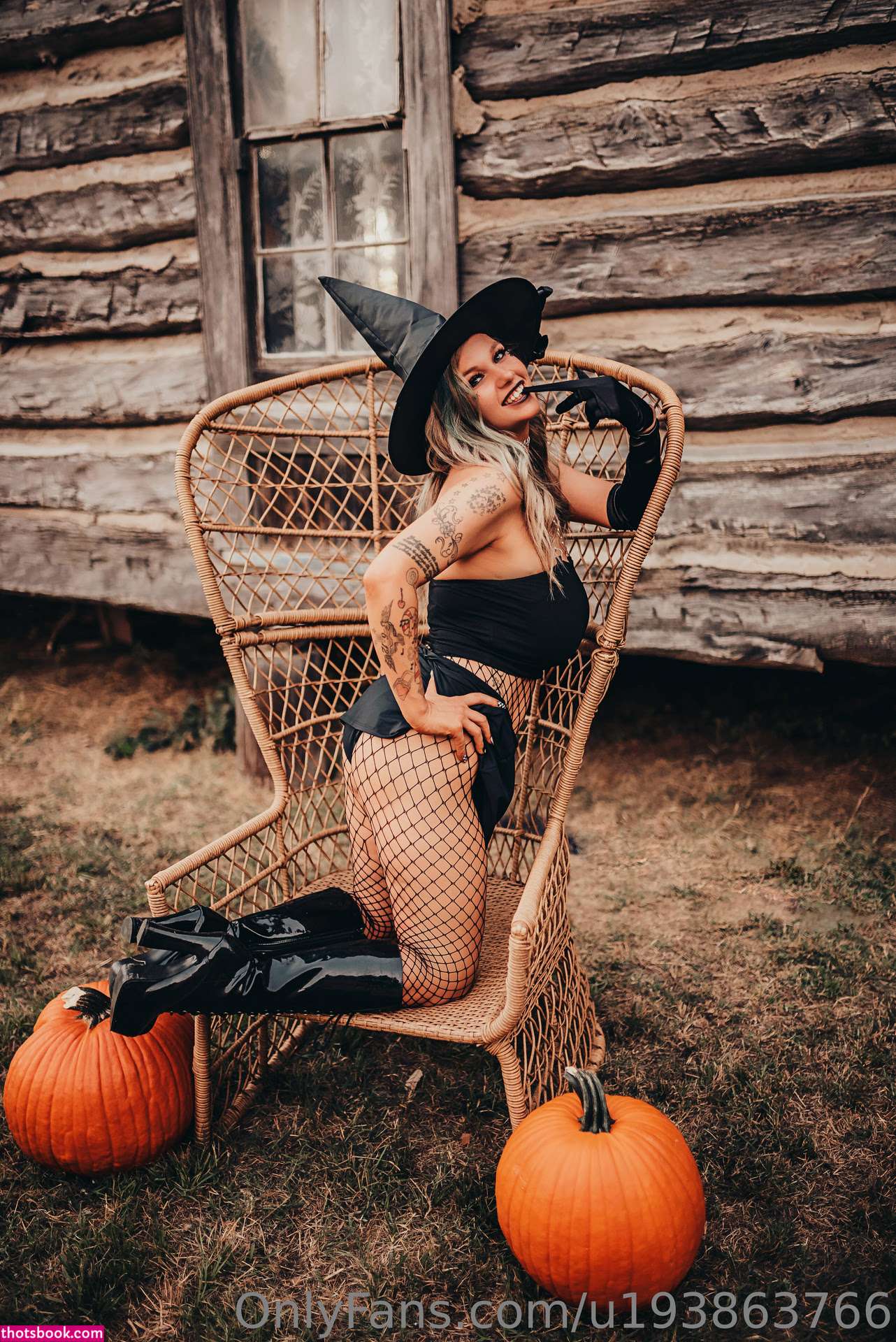 Race babe31 nicolethedirttracktrophygirl Nude Leaks OnlyFans Photos #1 1362898