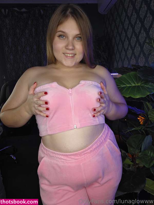 lunaauraaa lunaglowww LunaGlow Nude Leaks OnlyFans Photos #2 1400475