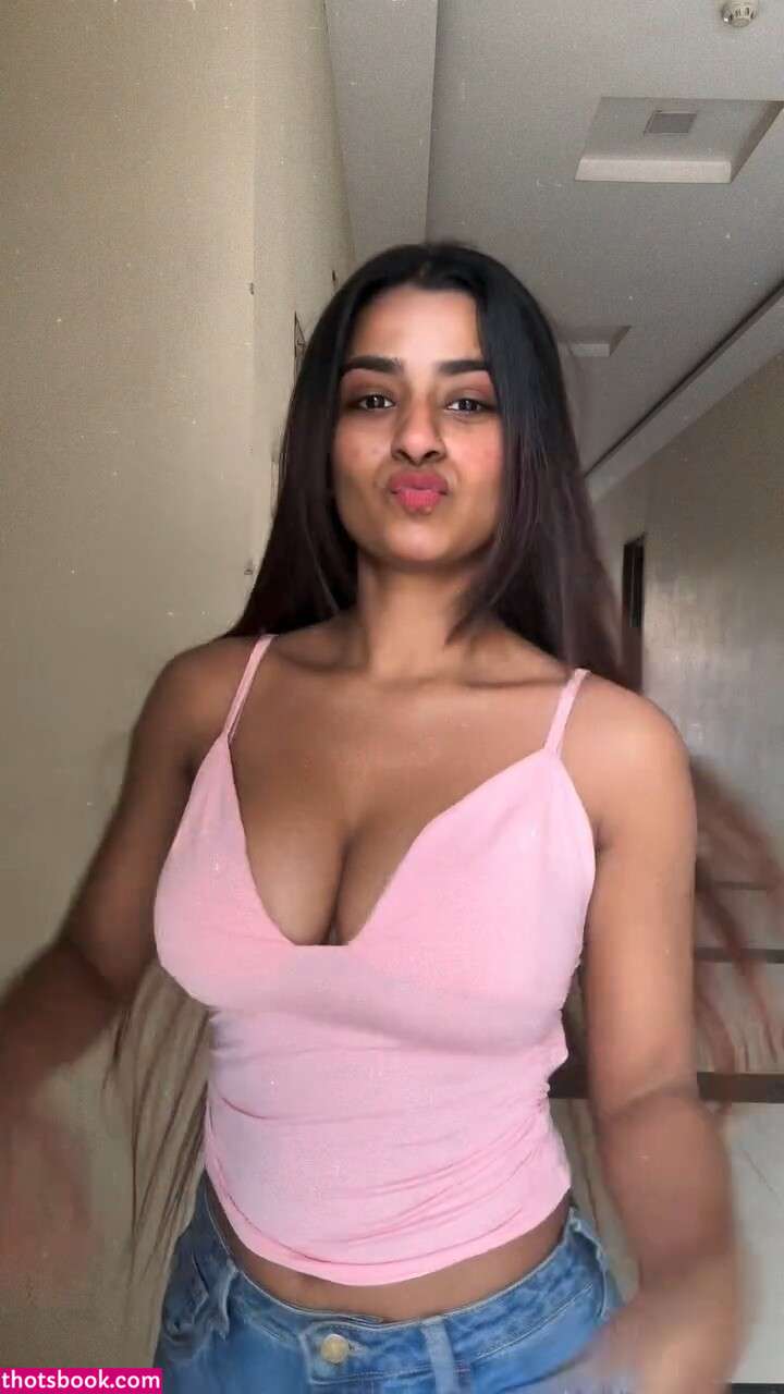 SUHANA KHAN Nude Leaks OnlyFans Photos #25 1908543