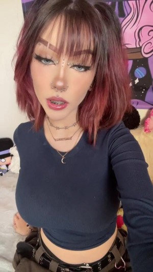 ipukeglitter420 kaitlin perez Nude Leaks OnlyFans Photos #6