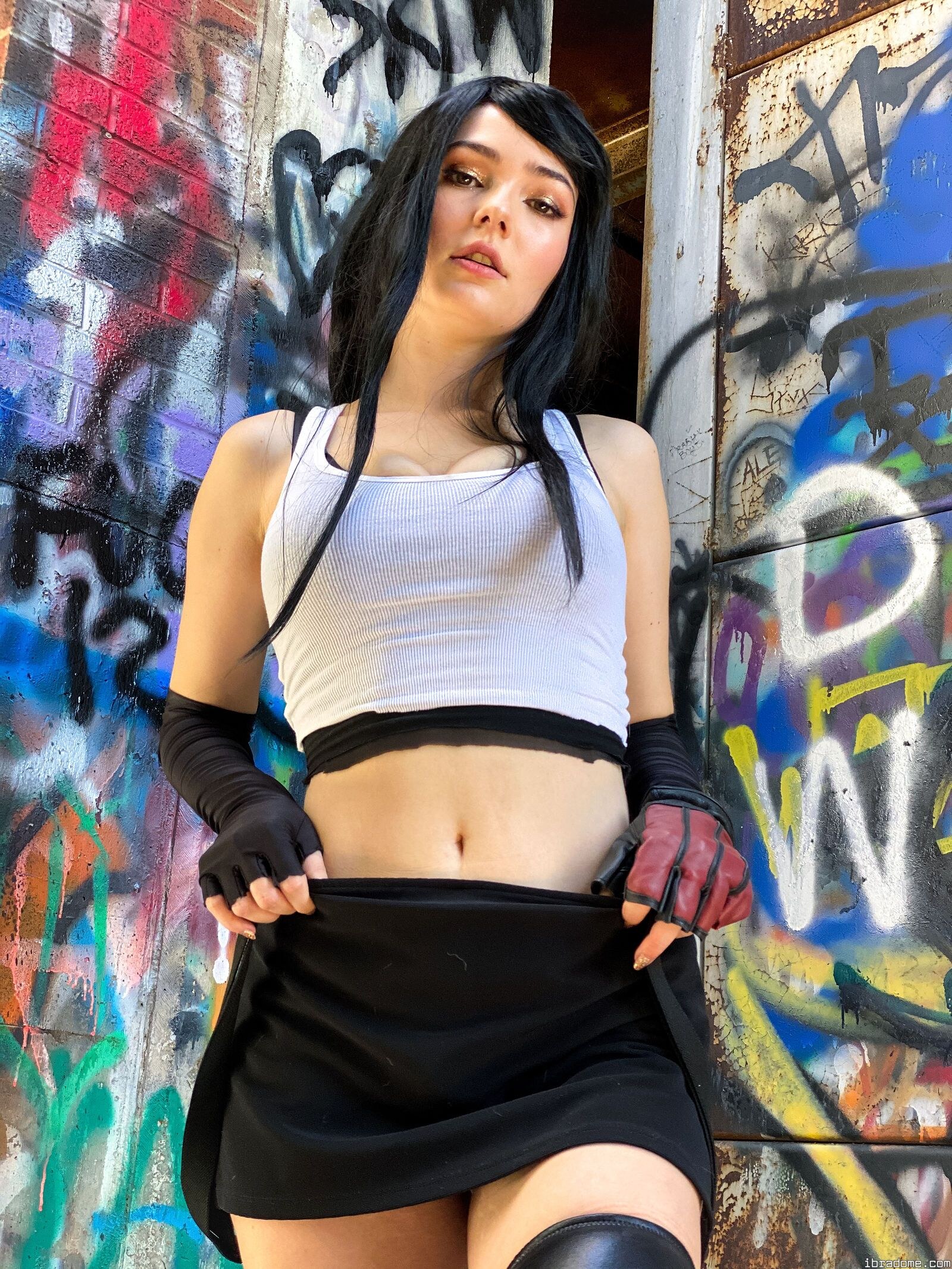 OMGCosplay Tifa 51039