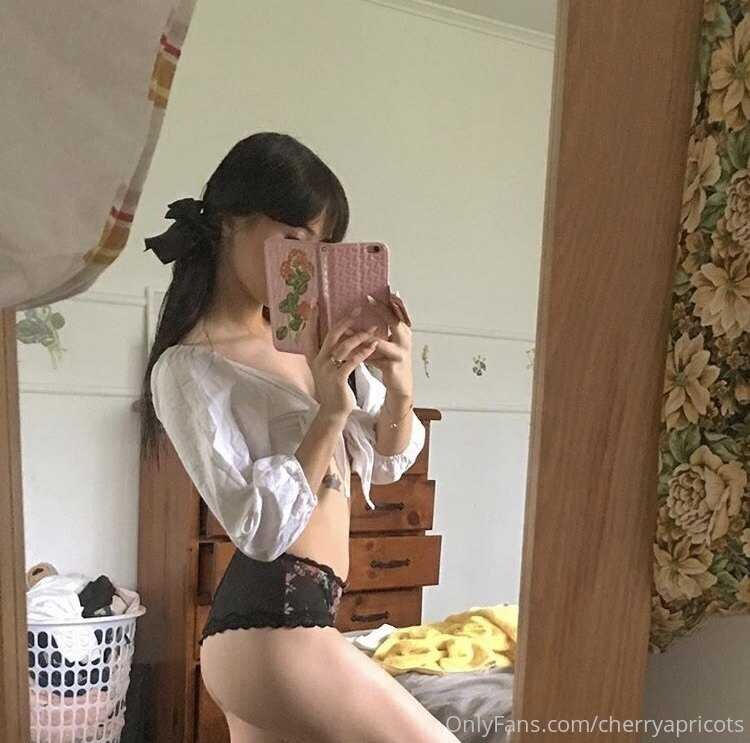 Cherry Apricot Nude Leaked Photos 97117