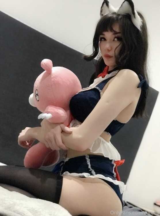 Zureeal Onlyfans Leaked Photos 97231