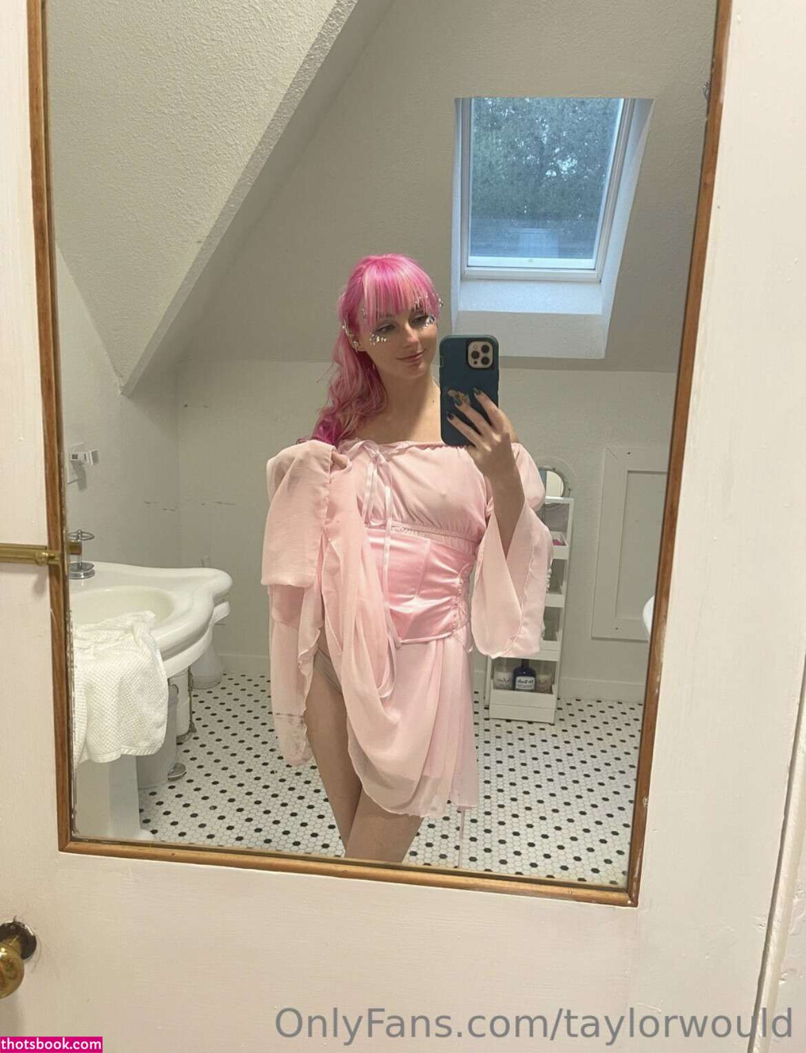 Taylorwould OnlyFans Photos #1 224013