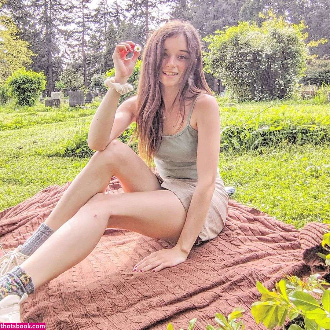 ABitRebecca  ALittleRebecca Photos #11 238617