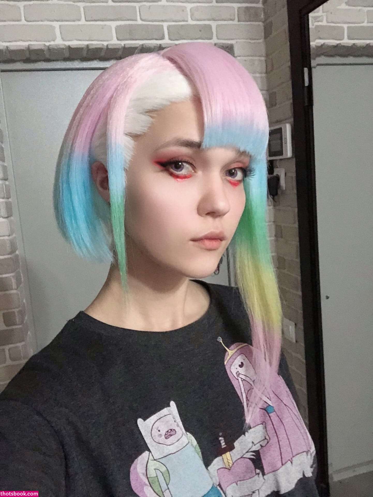 Ariadna Lobe Photos #7 237381