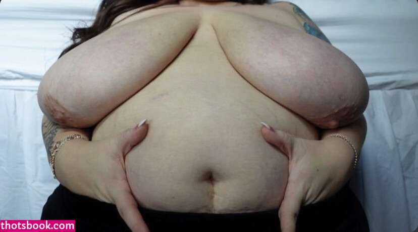 Taylor Housewifeswag Photos #9 237605