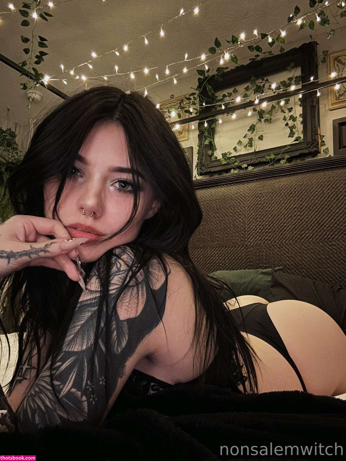 Claire Estabrook Plurrrkittyy Lilmoonbbyy Nonsalemwitch Nude OnlyFans Photos #2 919091