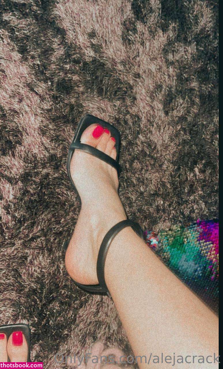 Aleja Crack Nude OnlyFans Photos #2 890401