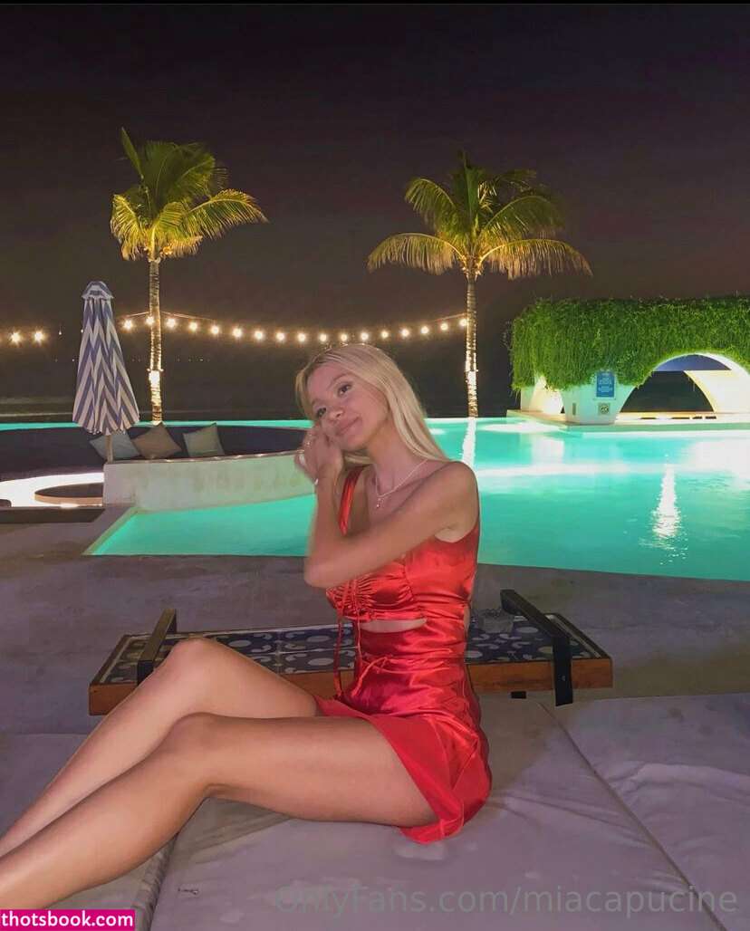 Mia Capucine Happinessyippee Nude OnlyFans Photos #3 909998