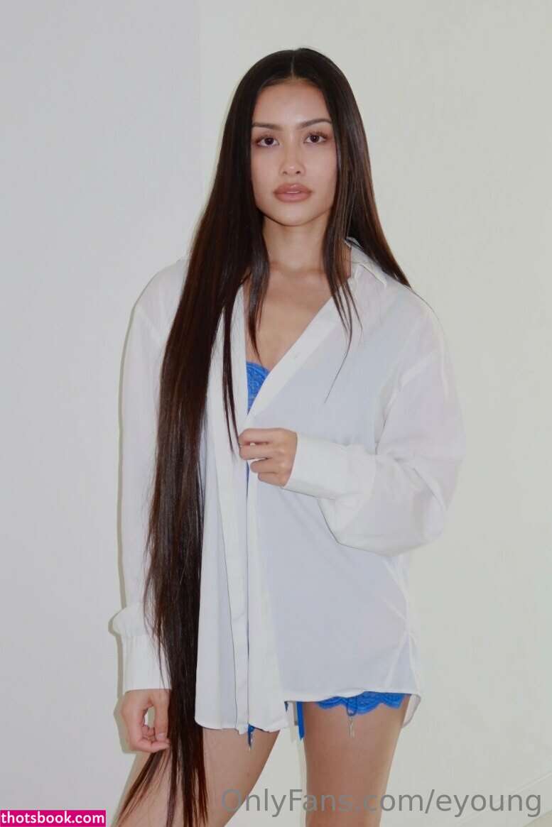 eyoung Nude OnlyFans Photos #9 924102