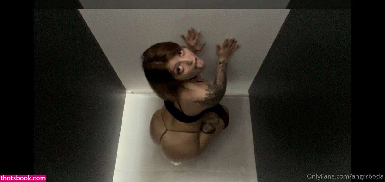 Miraiipek Aangrboda mirainthemusic Nude OnlyFans Photos #3 937162