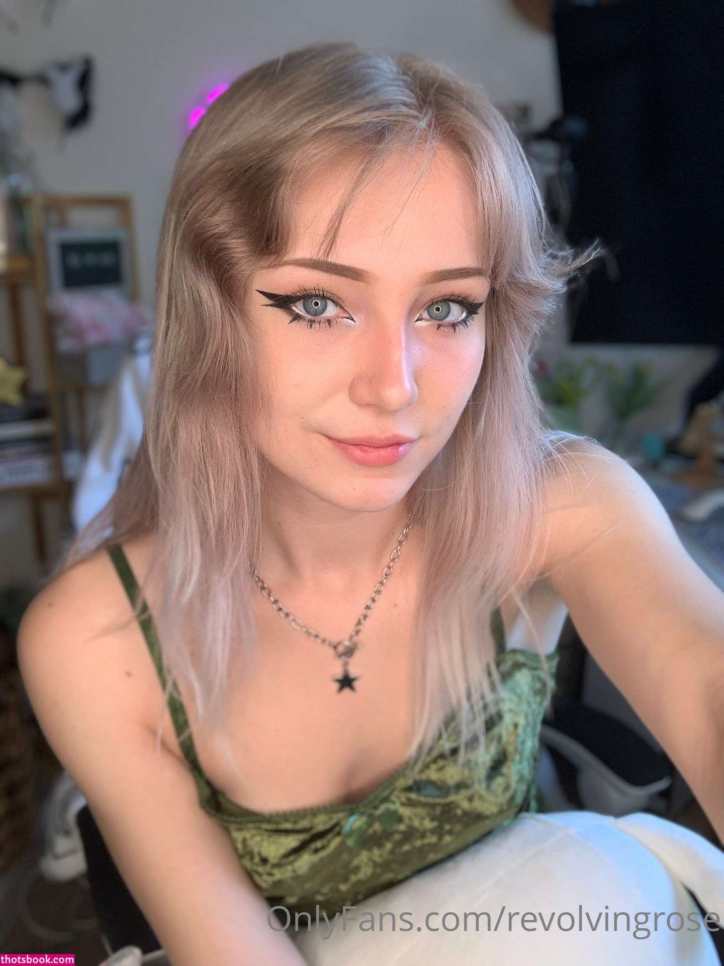 Revolvingrose Nude OnlyFans Photos #6 953005